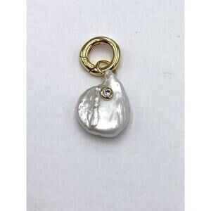 MG Pearl Pendant Gold Tone Marked